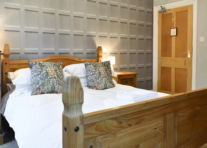 Holiday home Pitcairn House-uk41255 *